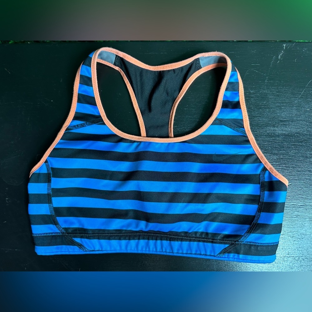 Nike Dri-Fit Sports Bra Stripped Small
